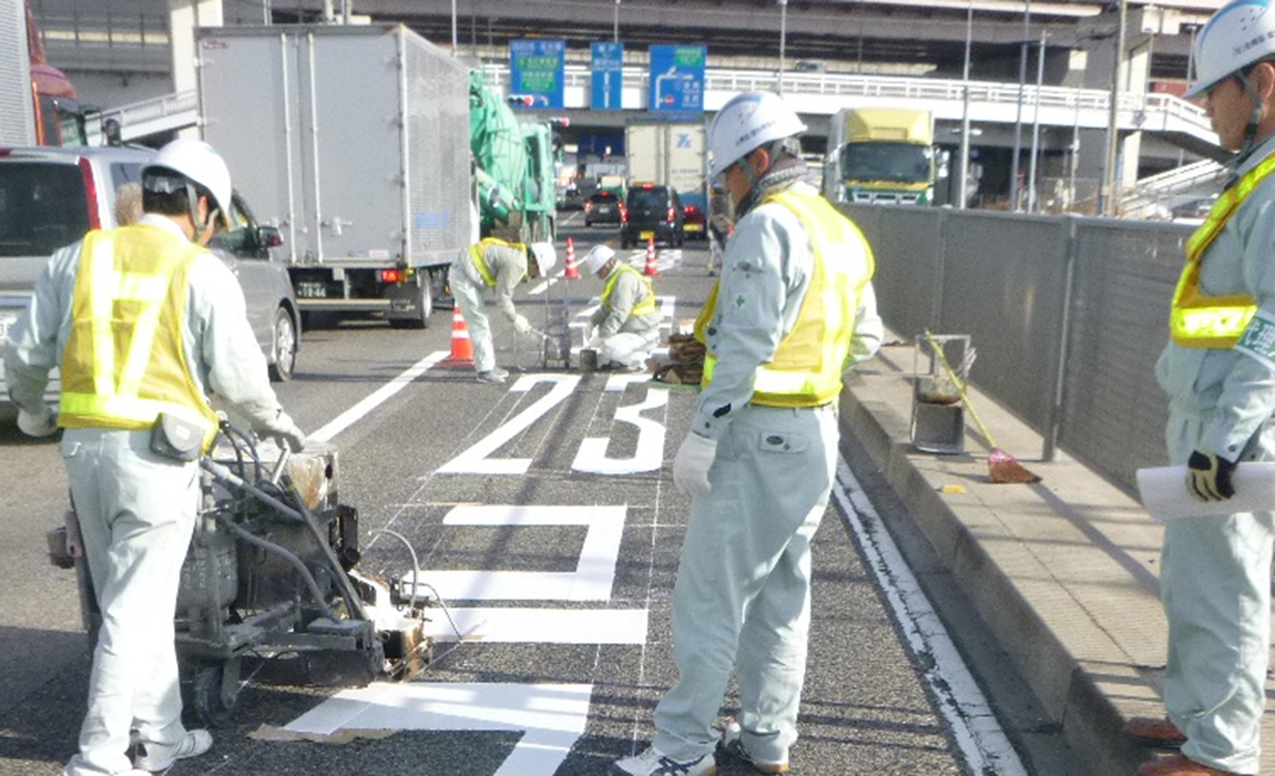 交通安全施設工事イメージ